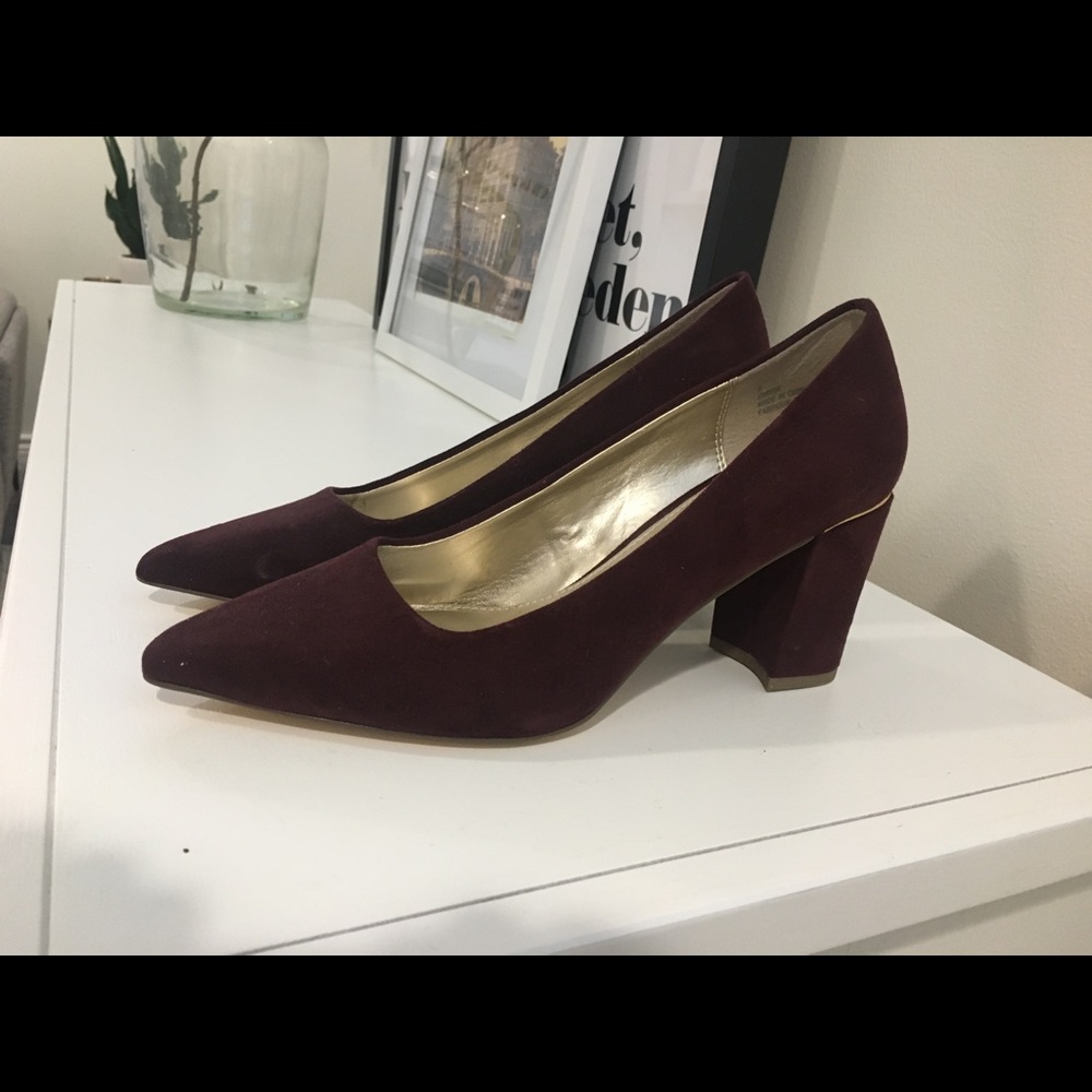 Burgundy block heels - Picture 2 of 7